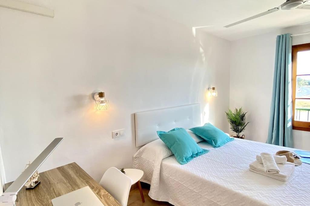 Apartament Sa Farola - Ac, Wifi , Pool, Beach Cala'N Blanes  Exteriér fotografie